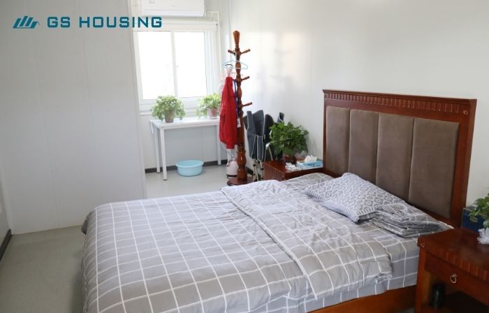 Housing for the supervisors