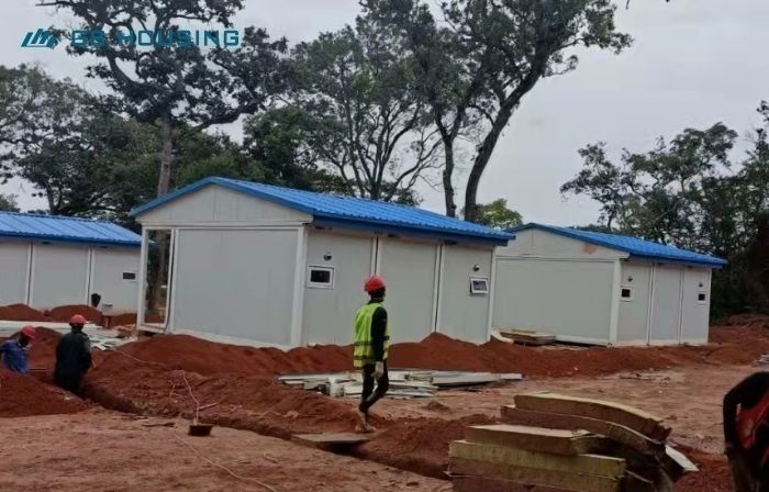 accommodation camp built for workers at mining sites (2)