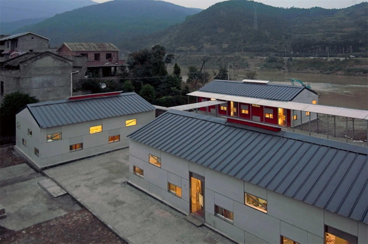prefabcated temporary building, cabin, flat packed container house, modular house, prefab house (1)